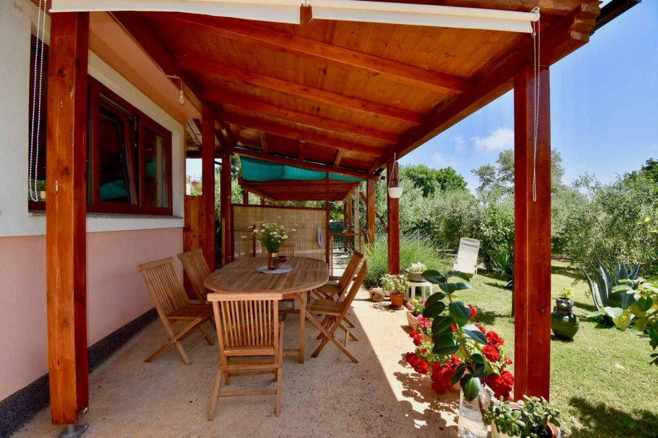 Relaxing Holiday House With Terrace Sea View ميدولين المظهر الخارجي الصورة